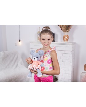 Вязаная плюшевая мышка (игрушка ручной работы)